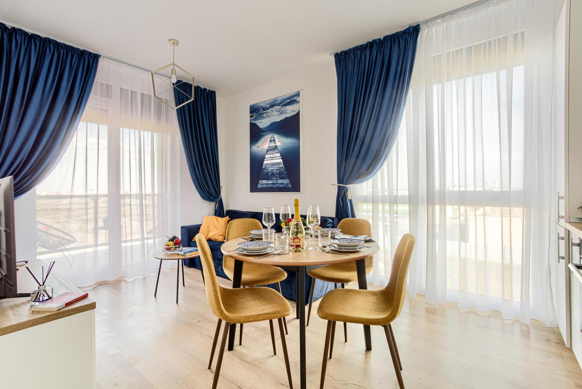 Ari Navy Apartment - High-End Residence Арад Екстер'єр фото